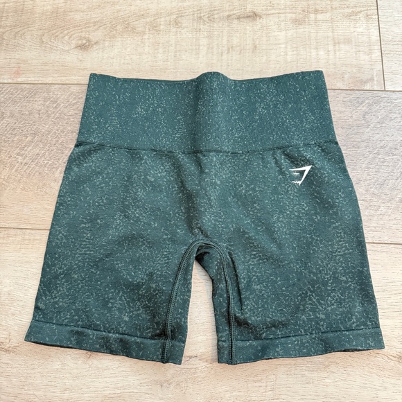 Women's Green Gym Shorts - Picture 1 of 3